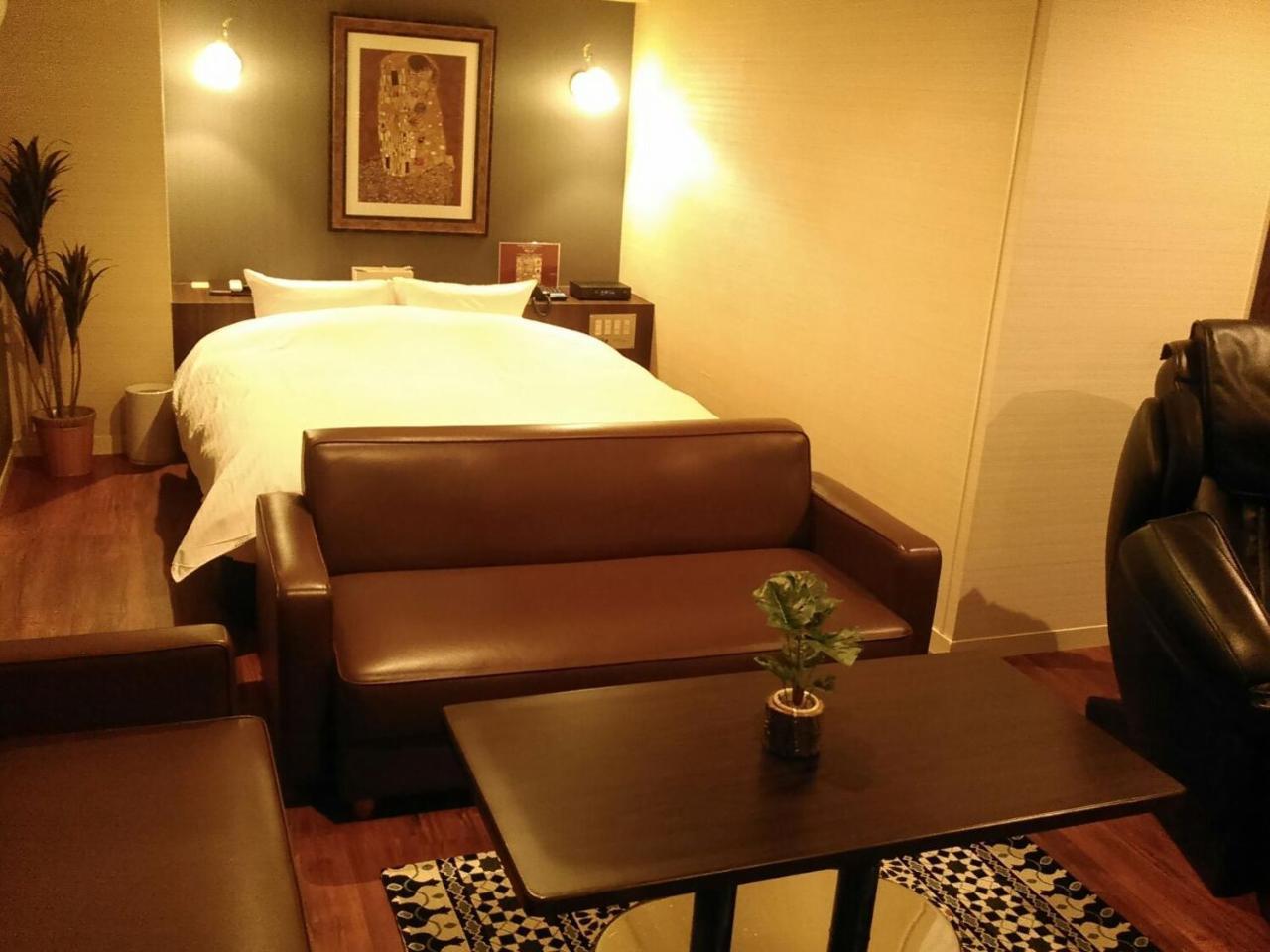 Hotel Dio (Adults Only) Осака Екстериор снимка